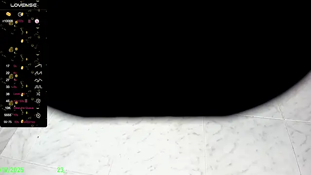 Snapshot of Ashly_Sents chatting on October 2025 01:32:01 PM Ashly Sents online show from October 2025 01:32:01 PM