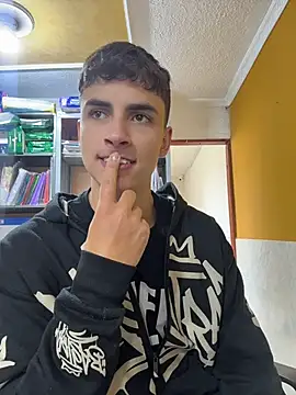 AdrianRinaldi online show from April 2026 05:30:01 PM