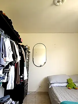 Rafael Mendezz online show from December 2025 05:07:02 PM