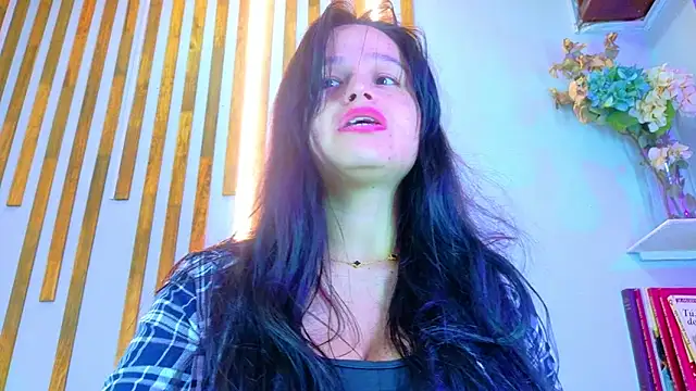 Snapshot of Jennifer_Vega1 chatting on October 2025 07:01:02 PM Jennifer Vega1 online show from October 2025 07:01:02 PM