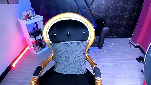 Snapshot of Sweettpleasure chatting on February 2026 03:00:01 PM Sweettpleasure online show from February 2026 03:00:01 PM