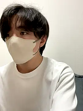 Snapshot of Yuma0718 chatting on October 2025 10:26:01 AM Yuma0718 online show from October 2025 10:26:01 AM