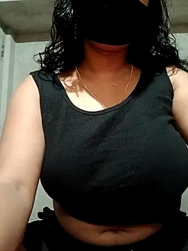 DiyaRoy49 online show from October 2025 09:28:02 AM