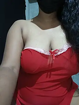 Snapshot of DiyaRoy49 chatting on June 2026 11:03:01 AM DiyaRoy49 online show from June 2026 11:03:01 AM