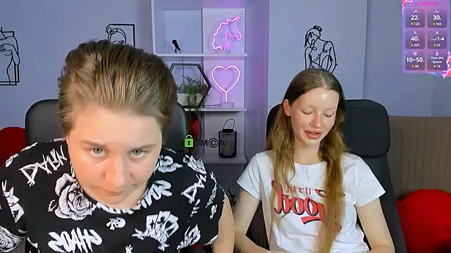 Snapshot of alex_jakson chatting on September 2025 08:05:01 AM alex jakson online show from September 2025 08:05:01 AM