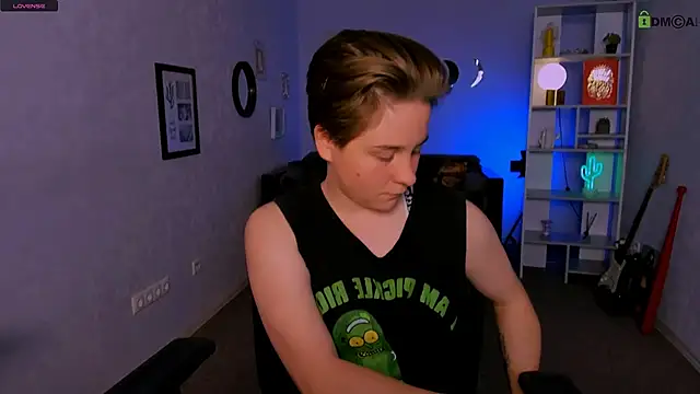 Snapshot of alex_jakson chatting on October 2025 06:23:01 AM alex jakson online show from October 2025 06:23:01 AM