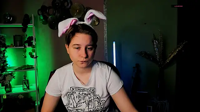 Snapshot of alex_jakson chatting on November 2025 06:46:02 AM alex jakson online show from November 2025 06:46:02 AM