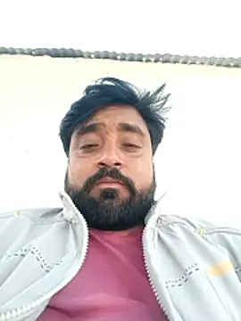 Snapshot of Raju_fuckerr chatting on January 2026 09:13:01 AM Raju fuckerr online show from January 2026 09:13:01 AM