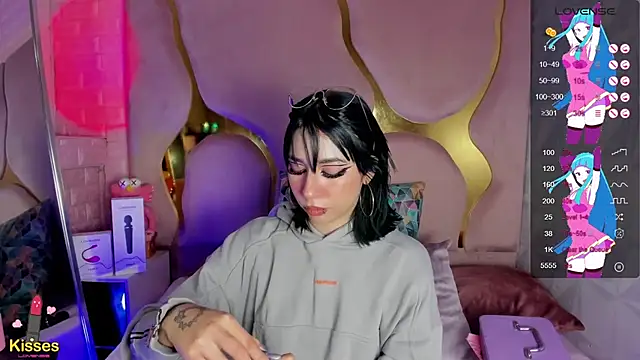 Snapshot of Niina_Sissy chatting on March 2026 03:45:02 AM Niina Sissy online show from March 2026 03:45:02 AM