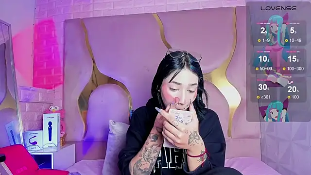 Snapshot of Niina_Sissy chatting on March 2026 04:50:01 AM Niina Sissy online show from March 2026 04:50:01 AM