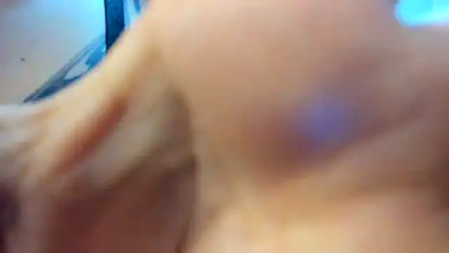 RoxanaBorns  online show from May 2026 02:13:01 PM