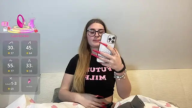 Snapshot of coupleonX2024 chatting on February 2026 07:47:02 PM coupleonX2024 online show from February 2026 07:47:02 PM