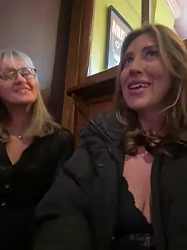 CurvyMILF Sienna online show from March 2026 03:42:01 PM