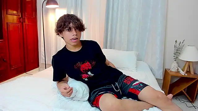 Snapshot of Honeymoon_sariel chatting on October 2025 02:04:02 PM Honeymoon sariel online show from October 2025 02:04:02 PM