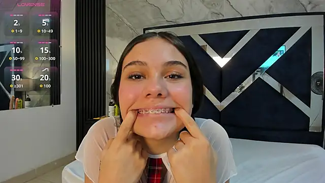 Megan Sweetas online show from November 2025 08:08:02 PM