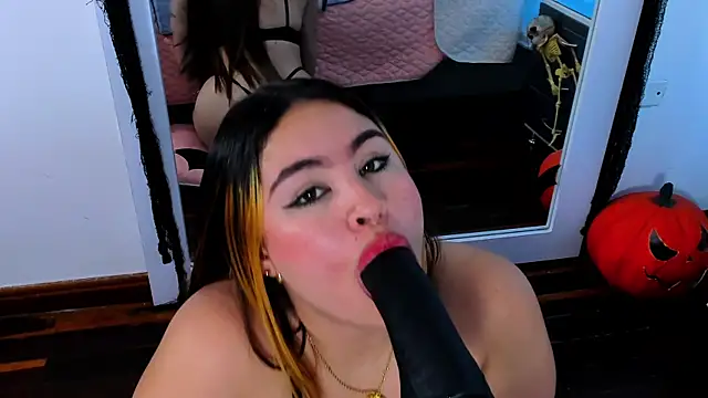 AdeleJhones online show from October 2025 12:40:02 PM