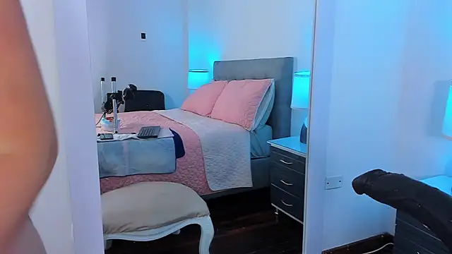 Snapshot of AdeleJhones chatting on February 2026 12:45:02 PM AdeleJhones online show from February 2026 12:45:02 PM