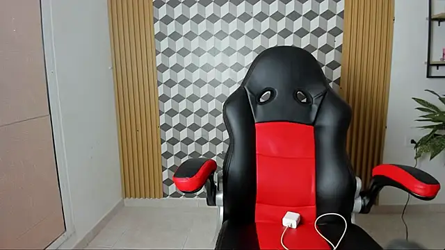 alice  brow online show from October 2025 05:23:02 PM