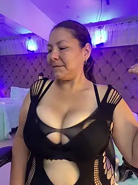 Snapshot of Sussan__ chatting on March 2026 11:49:01 AM Sussan online show from March 2026 11:49:01 AM