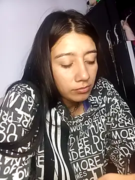 Madow Lu online show from October 2025 12:43:02 AM