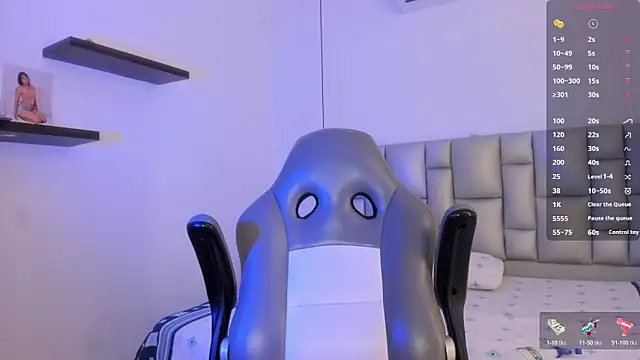 Elowen Clark online show from March 2026 07:40:02 PM