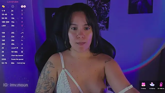 Vanne Moon online show from October 2025 02:37:02 AM