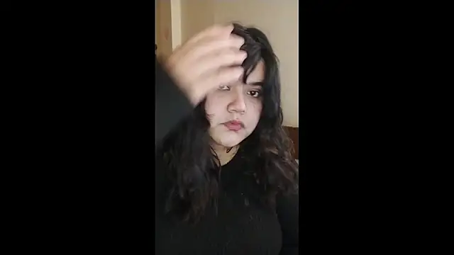 Snapshot of Mica_bonitaa chatting on November 2025 12:46:01 AM Mica bonitaa online show from November 2025 12:46:01 AM