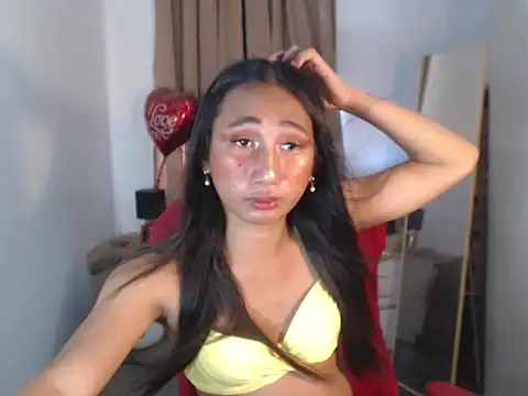 Snapshot of JuicyliciousBabe chatting on May 2026 01:11:02 AM JuicyliciousBabe online show from May 2026 01:11:02 AM
