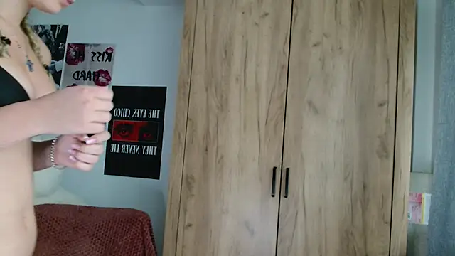 ScarlettSmithX online show from September 2025 04:45:02 AM