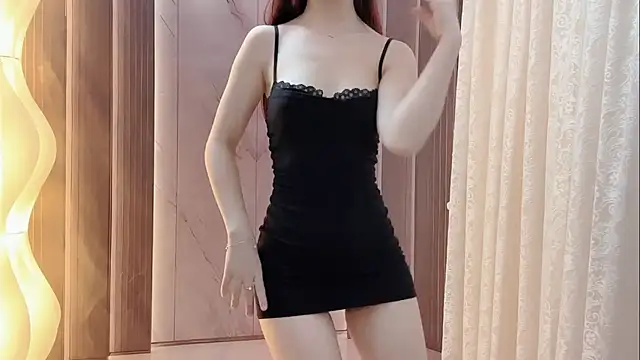 Shenlly online show from April 2026 02:37:02 AM