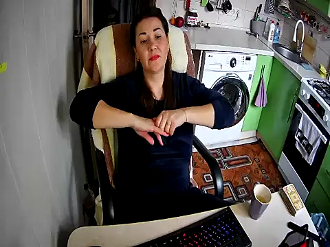 Snapshot of Adda1205 chatting on November 2025 09:43:02 AM Adda1205 online show from November 2025 09:43:02 AM