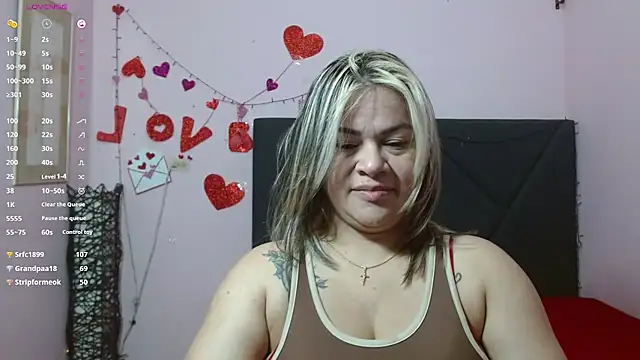 pamela echeverria online show from June 2026 11:13:02 AM