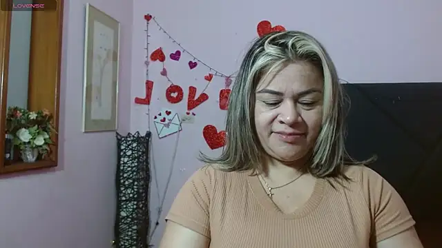 pamela echeverria online show from June 2026 11:48:01 AM