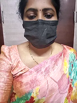 Snapshot of vasundhara26 chatting on October 2025 06:29:02 PM vasundhara26 online show from October 2025 06:29:02 PM