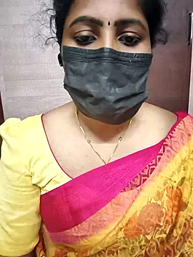 Snapshot of vasundhara26 chatting on November 2025 06:32:01 PM vasundhara26 online show from November 2025 06:32:01 PM