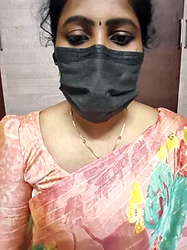 Snapshot of vasundhara26 chatting on November 2025 08:00:01 PM vasundhara26 online show from November 2025 08:00:01 PM