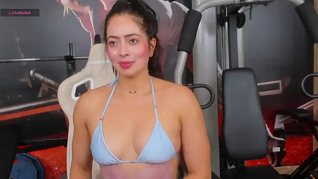 AlaskaAmato online show from October 2025 03:54:01 PM