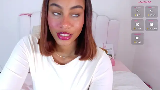 Snapshot of Sofia_Stanley chatting on March 2026 04:07:02 AM Sofia Stanley online show from March 2026 04:07:02 AM