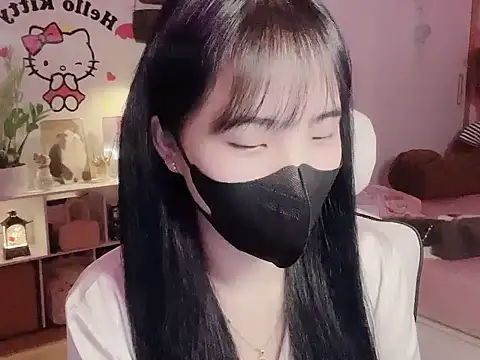 keelinnn19 online show from February 2026 07:19:02 PM