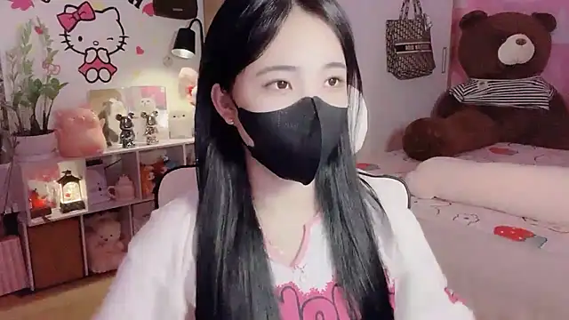 keelinnn19 online show from March 2026 07:00:02 PM