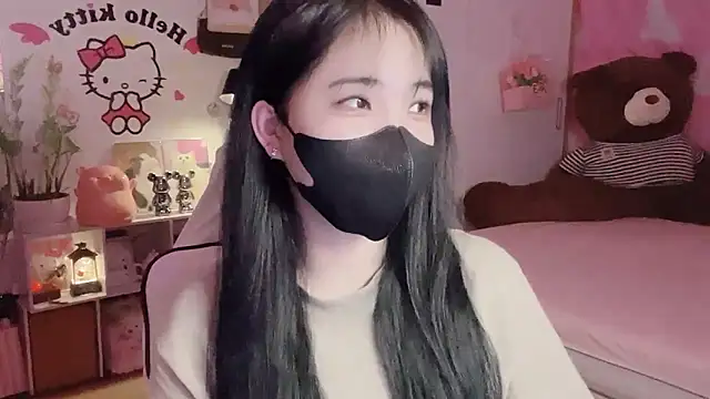 keelinnn19 online show from March 2026 05:51:02 PM