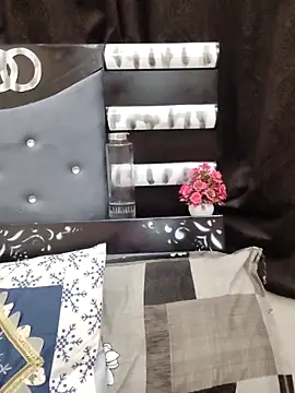 Snapshot of Suhana_Darling chatting on February 2026 05:22:02 PM Suhana Darling online show from February 2026 05:22:02 PM