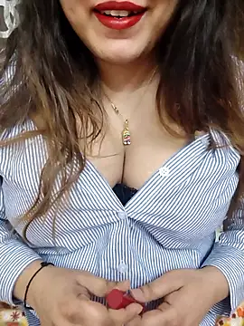 Snapshot of Suhana_Darling chatting on March 2026 08:37:02 PM Suhana Darling online show from March 2026 08:37:02 PM