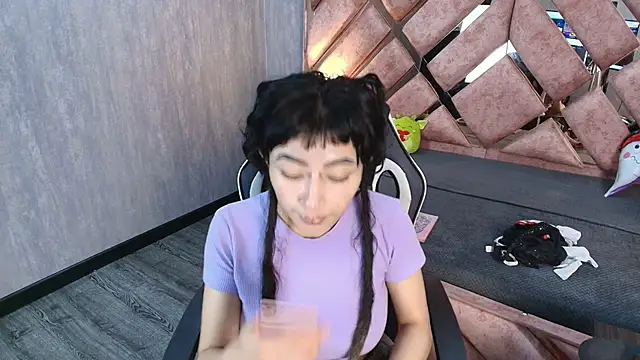 Babyyrasta666 online show from October 2025 04:26:01 AM