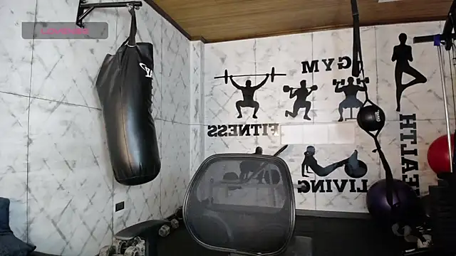 Snapshot of nicktorn chatting on September 2025 12:05:01 PM nicktorn online show from September 2025 12:05:01 PM