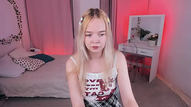 BellaMontgomery online show from October 2025 09:48:01 PM