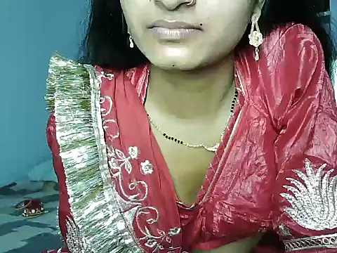 ROSE GOLDE online show from June 2026 10:01:02 PM
