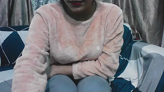 horny  couple  online show from December 2025 05:29:01 PM