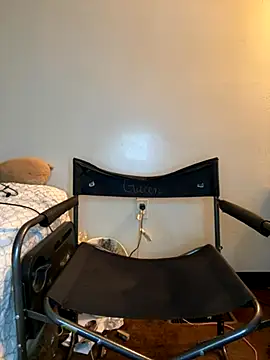 Snapshot of viceutk1 chatting on October 2025 10:36:01 PM viceutk1 online show from October 2025 10:36:01 PM