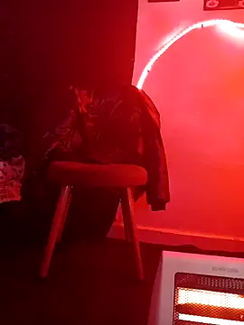 hot-twin online show from February 2026 12:03:01 AM